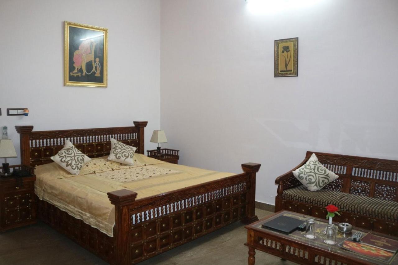 Hotel Shakti Palace Churu Exterior photo